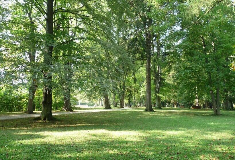 Parkhotel Zur Klause