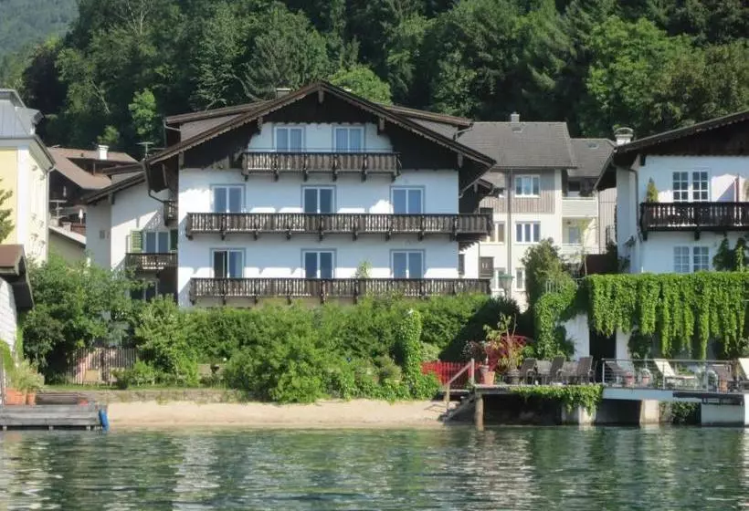 ホテル Seerose Wolfgangsee