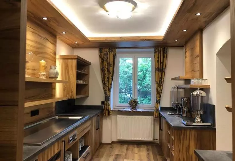 ホテル Seerose Wolfgangsee