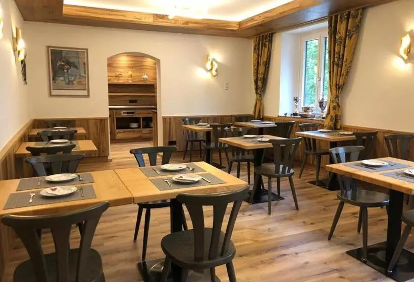 ホテル Seerose Wolfgangsee