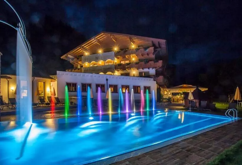 Landhotel Alpenhof Filzmoos