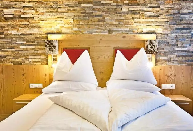 Landhotel Alpenhof Filzmoos