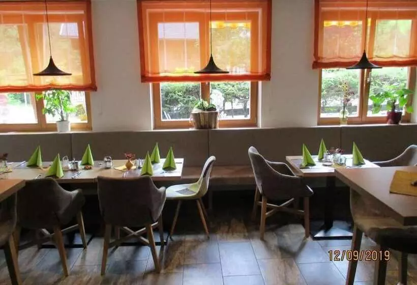 ペンション Aparthotel Garni Schranz