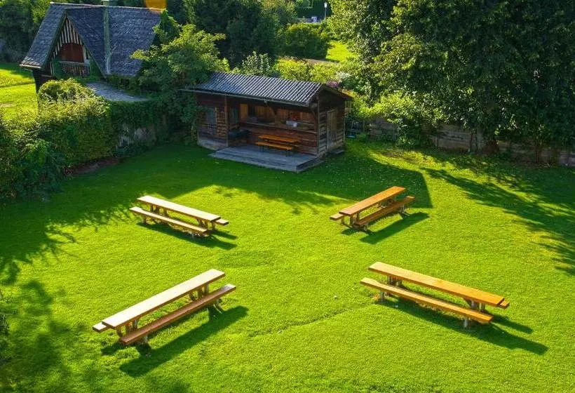 ペンション Jugendgästehaus St. Gilgen