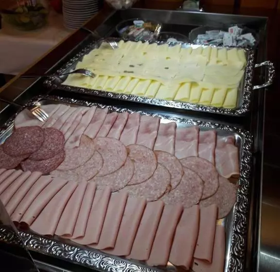 ペンション Jugendgästehaus St. Gilgen