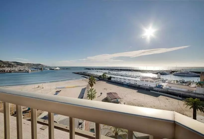 Residence Dei Due Porti