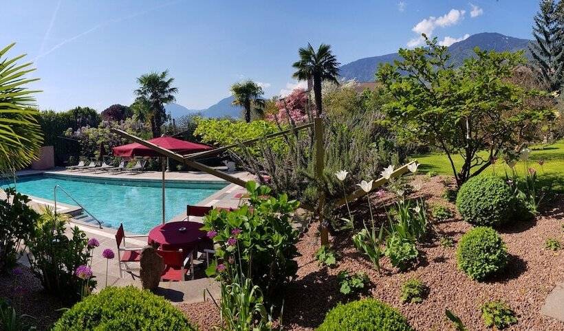 Gartenresidence Zea Curtis