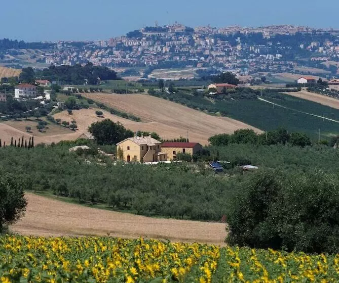 ホテル Agriturismo Al Crepuscolo