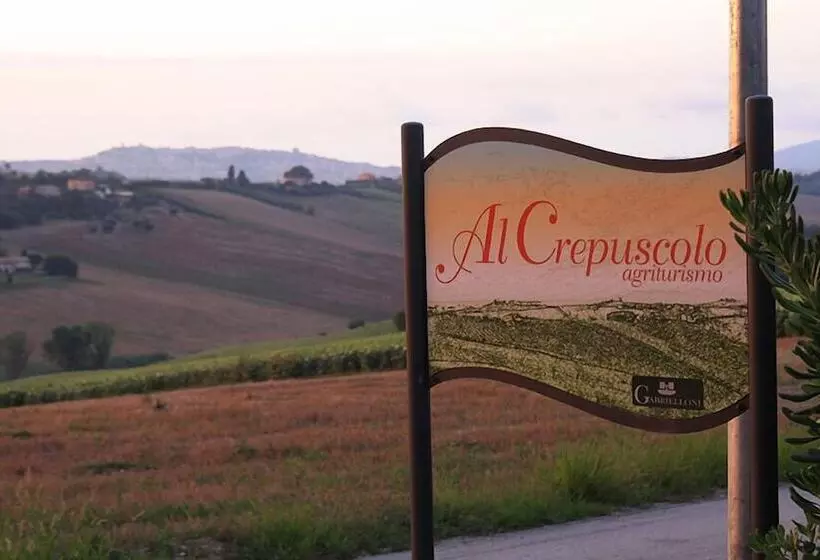 ホテル Agriturismo Al Crepuscolo