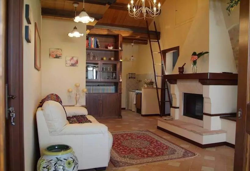 ホテル Agriturismo Al Crepuscolo