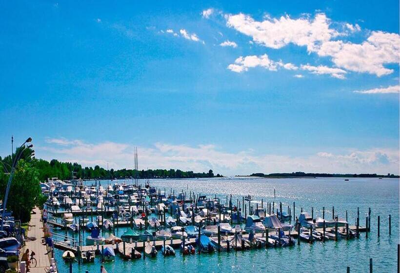 בית מלון כפרי Amburgo