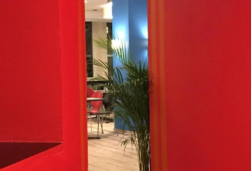 בית מלון כפרי Continental