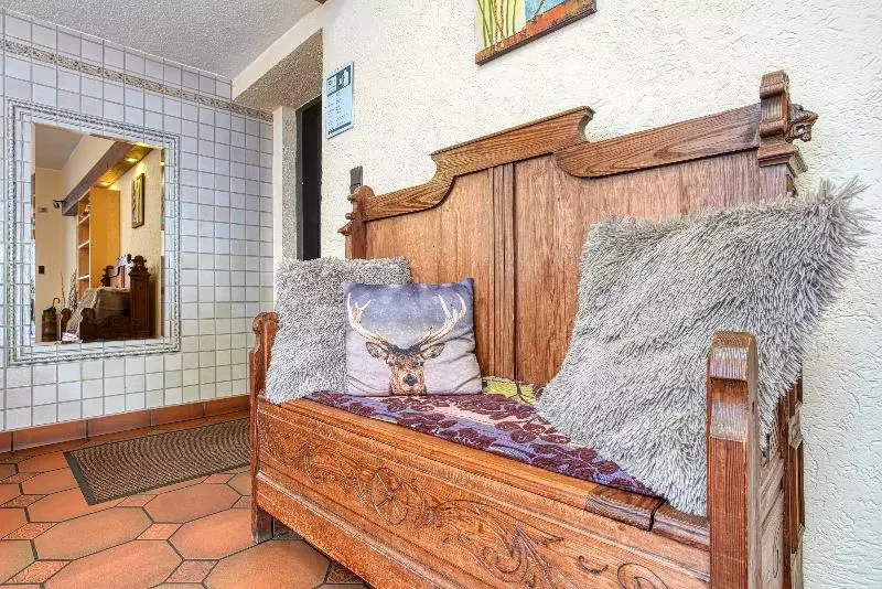 בית מלון כפרי Carlton