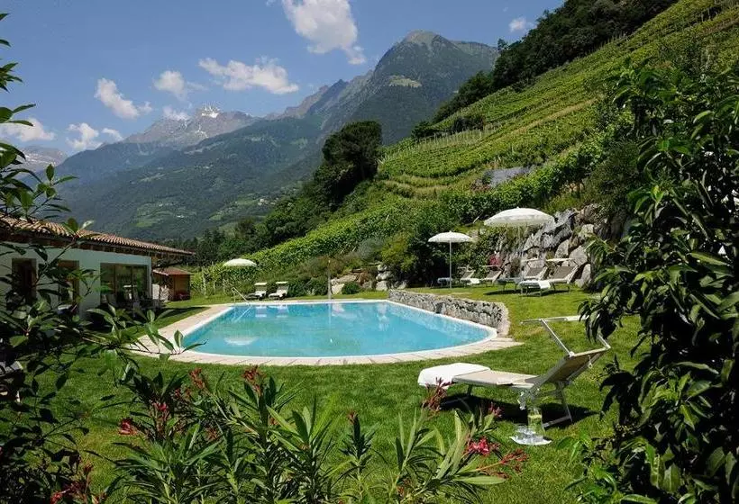 فندق Garni Partaneshof