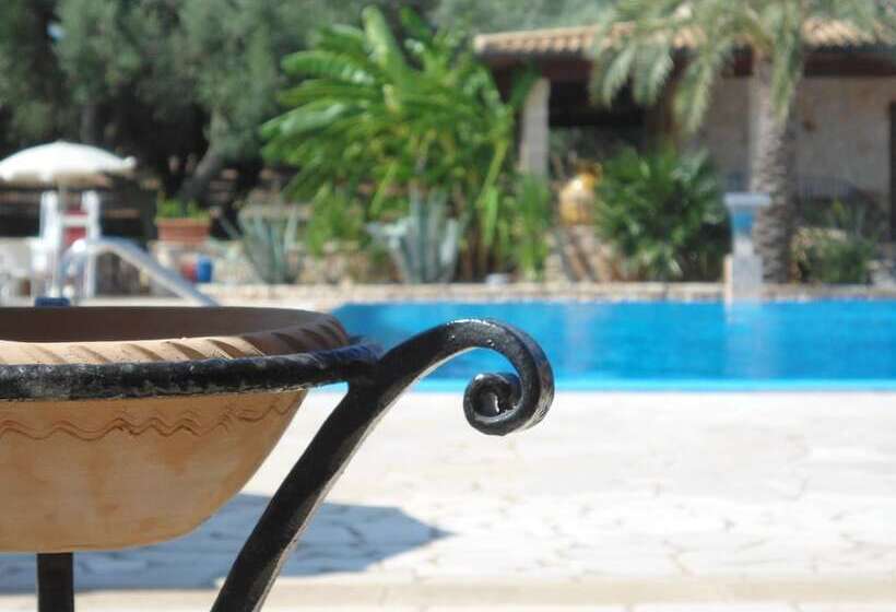 호텔 Masseria Le Pajare