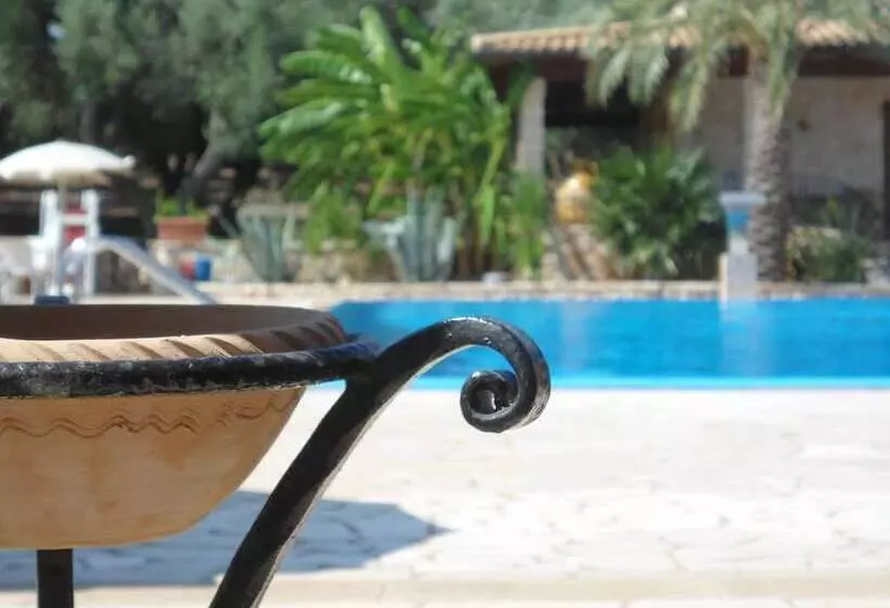 酒店 Masseria Le Pajare