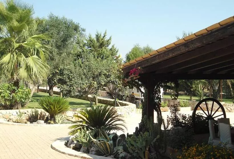 酒店 Masseria Le Pajare