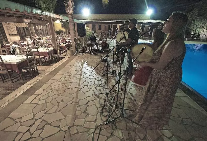 酒店 Masseria Le Pajare