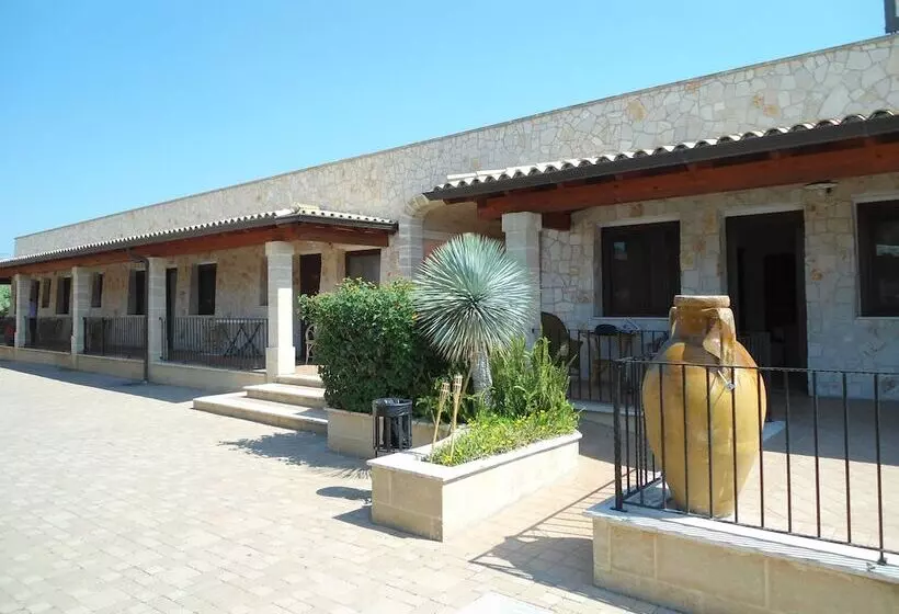 酒店 Masseria Le Pajare