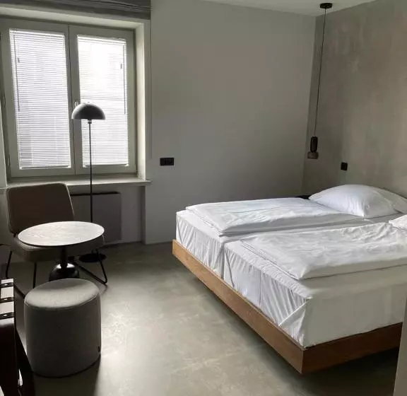 Hotel Mons Am Goetheplatz