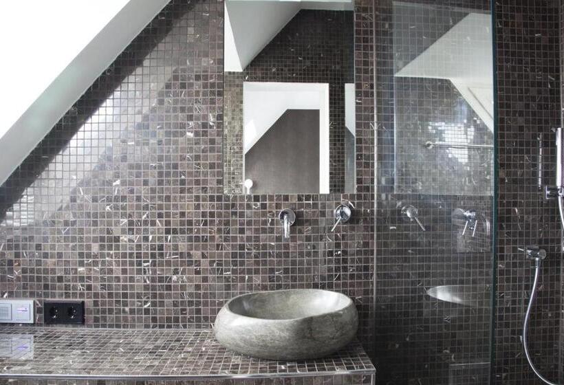 Hotel Mons Am Goetheplatz