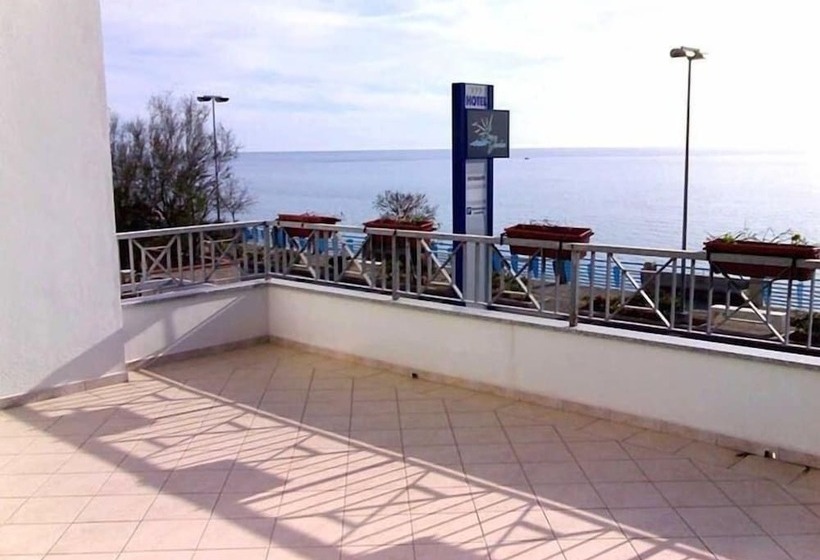 בית מלון כפרי Sea Garden