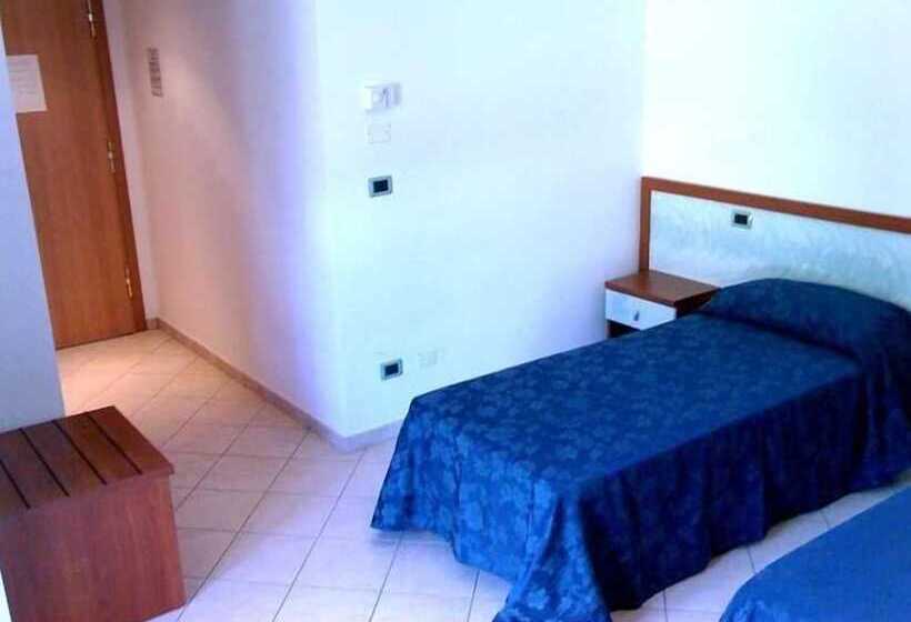 בית מלון כפרי Sea Garden