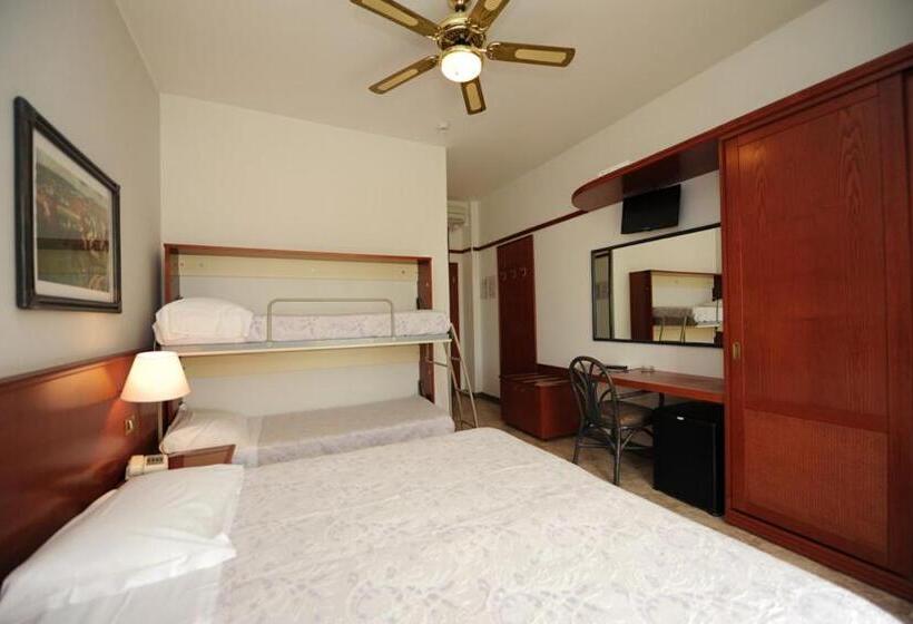 בית מלון כפרי Spiaggia