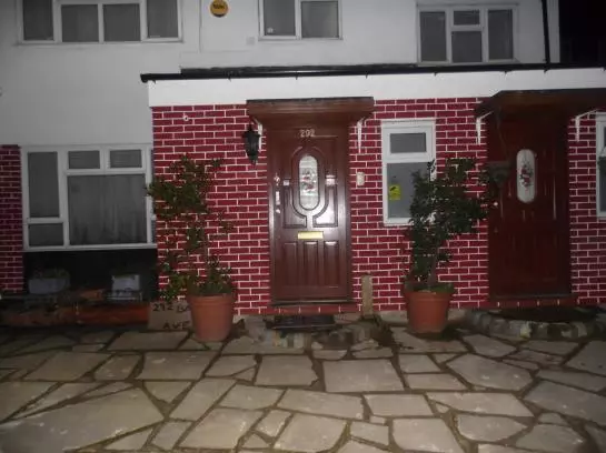 Pensionat Tinas London Guesthouse