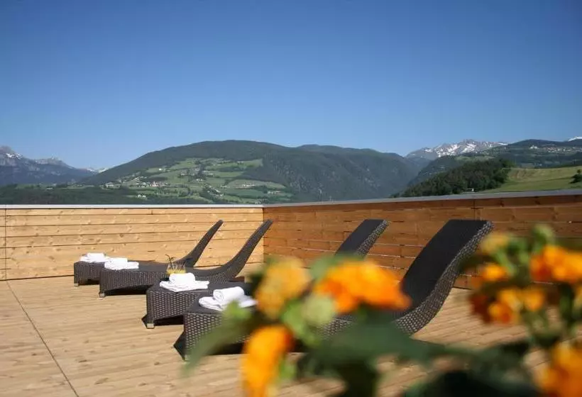 Отель Tirolerhof