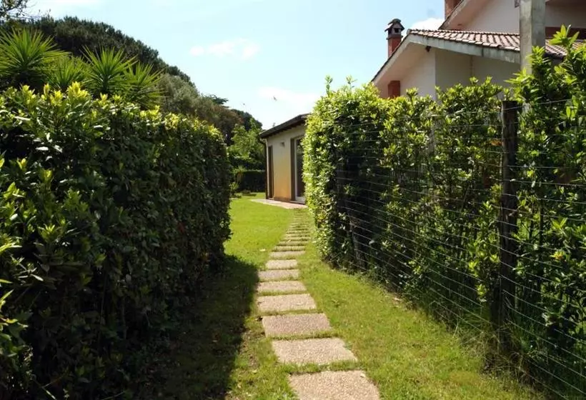 هتل Villino Fiorella