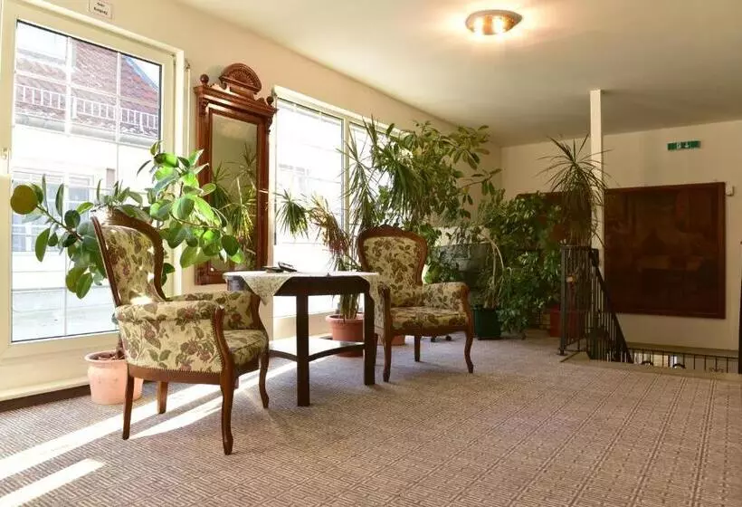 Land Gut Hotel Schenkenberger Hof