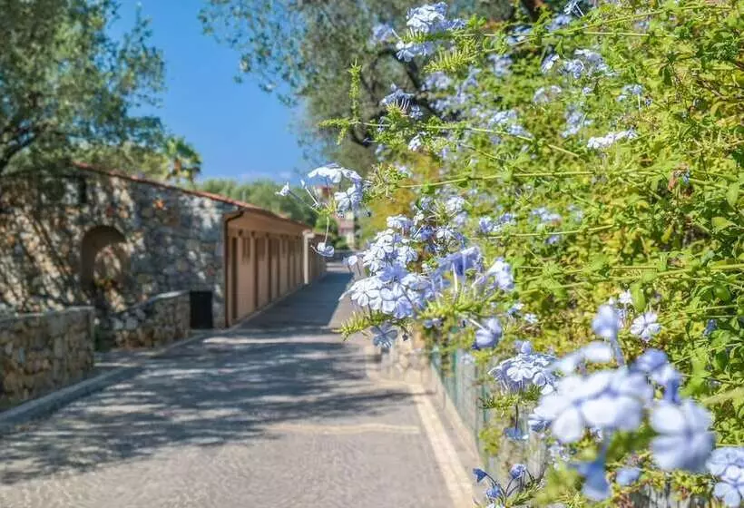 Residenssi Blue Marine