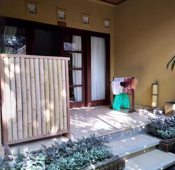 Sri Aksata Ubud Resort