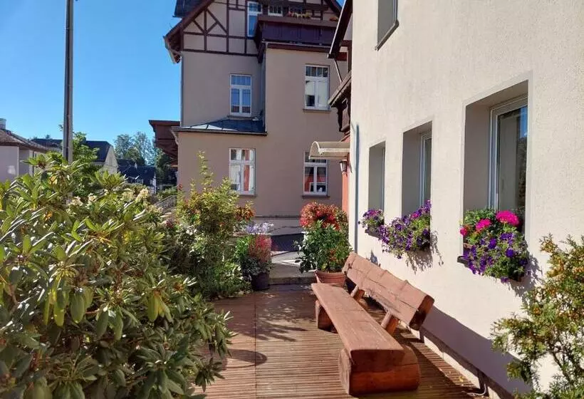 צימר Villa Helvetia