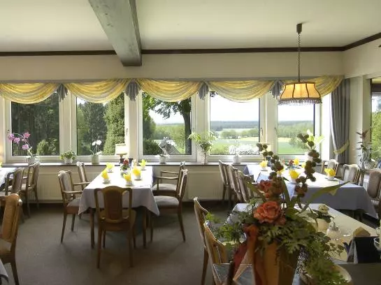 Bed and Breakfast Café Und Pension Höpen Idyll