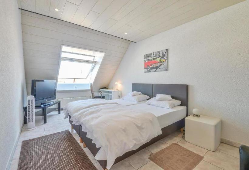 Отель Grüner Baum