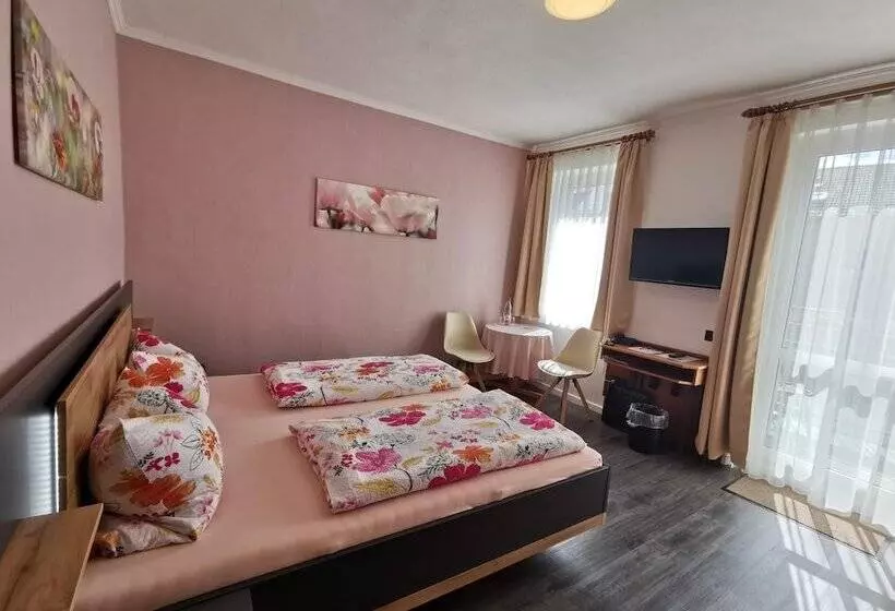 Haus Am Kurpark Hotel Garni