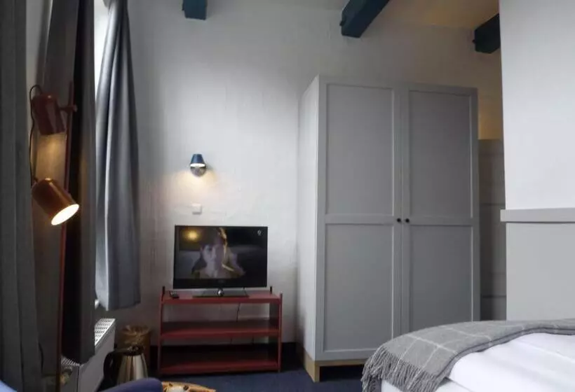 ホテル Hohes Haus