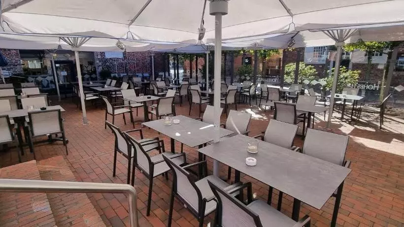 ホテル Hohes Haus