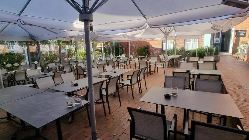 ホテル Hohes Haus