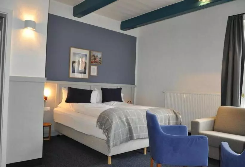 ホテル Hohes Haus