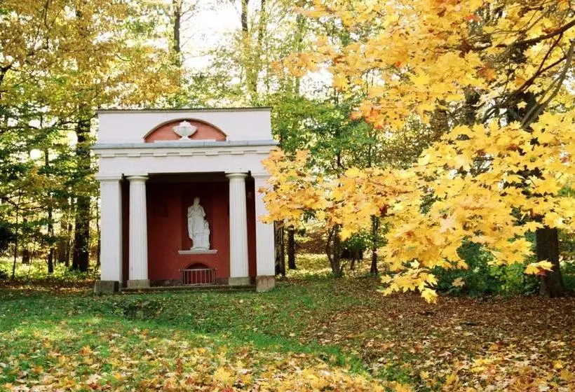 Отель Im Kavalierhaus