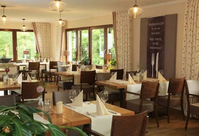 Отель Landidyll Landhaus Liesetal