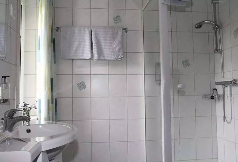 Отель Landidyll Landhaus Liesetal