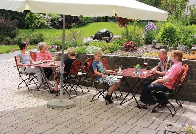 Отель Landidyll Landhaus Liesetal