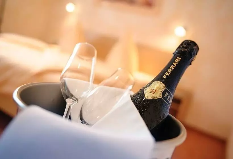 Hotelli Mediterraneo