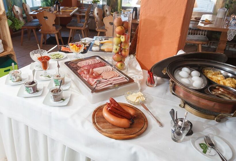 酒店 Restaurant Lindenhof