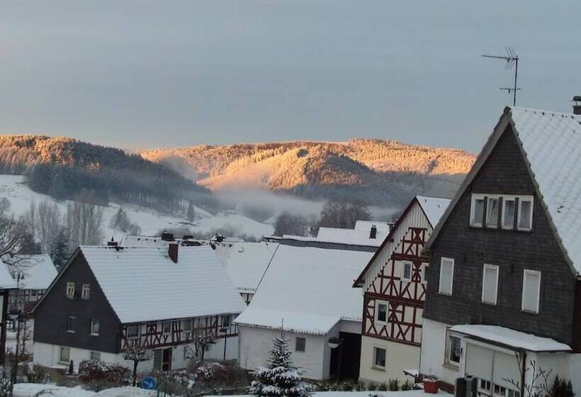 酒店 Restaurant Lindenhof