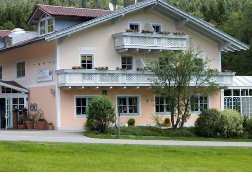 Landgasthof Zum Hirschenstein, Pension Garni